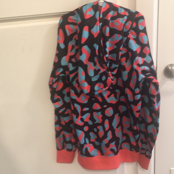 Air Jordan Therma-Fit hoodie XL in girls - Picture 4 of 7